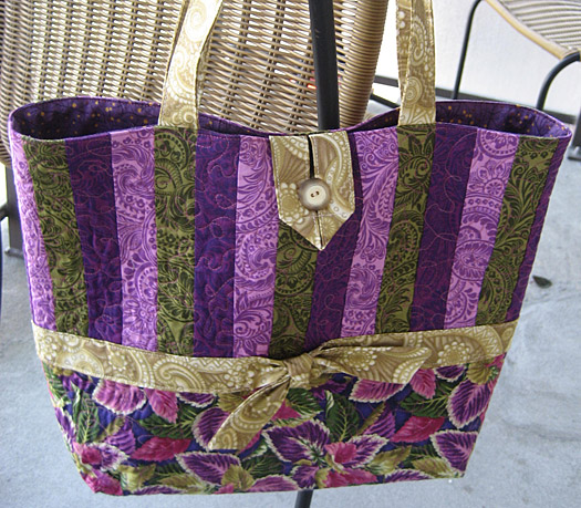 mom-purple-purse