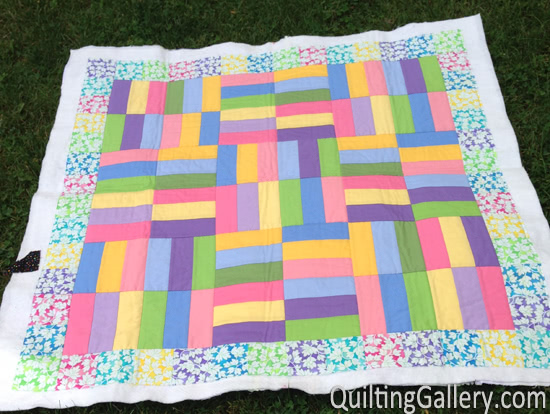 picnic-quilt-outside